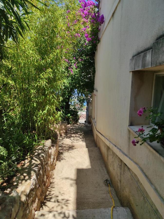 Villa Caroline Trogir Exterior foto